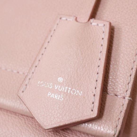 Louis Vuitton Lockme Tote Rose Ballerine Leather Pink Shoulder Bag - Picture 9 of 9